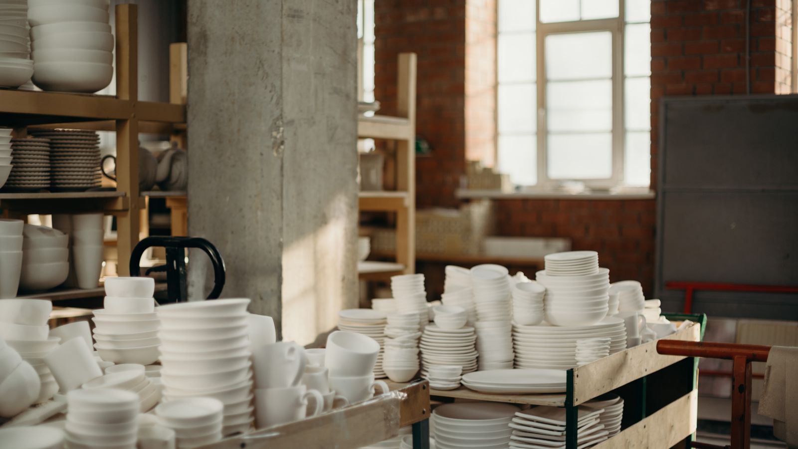 Hand-build a breakfast bowl